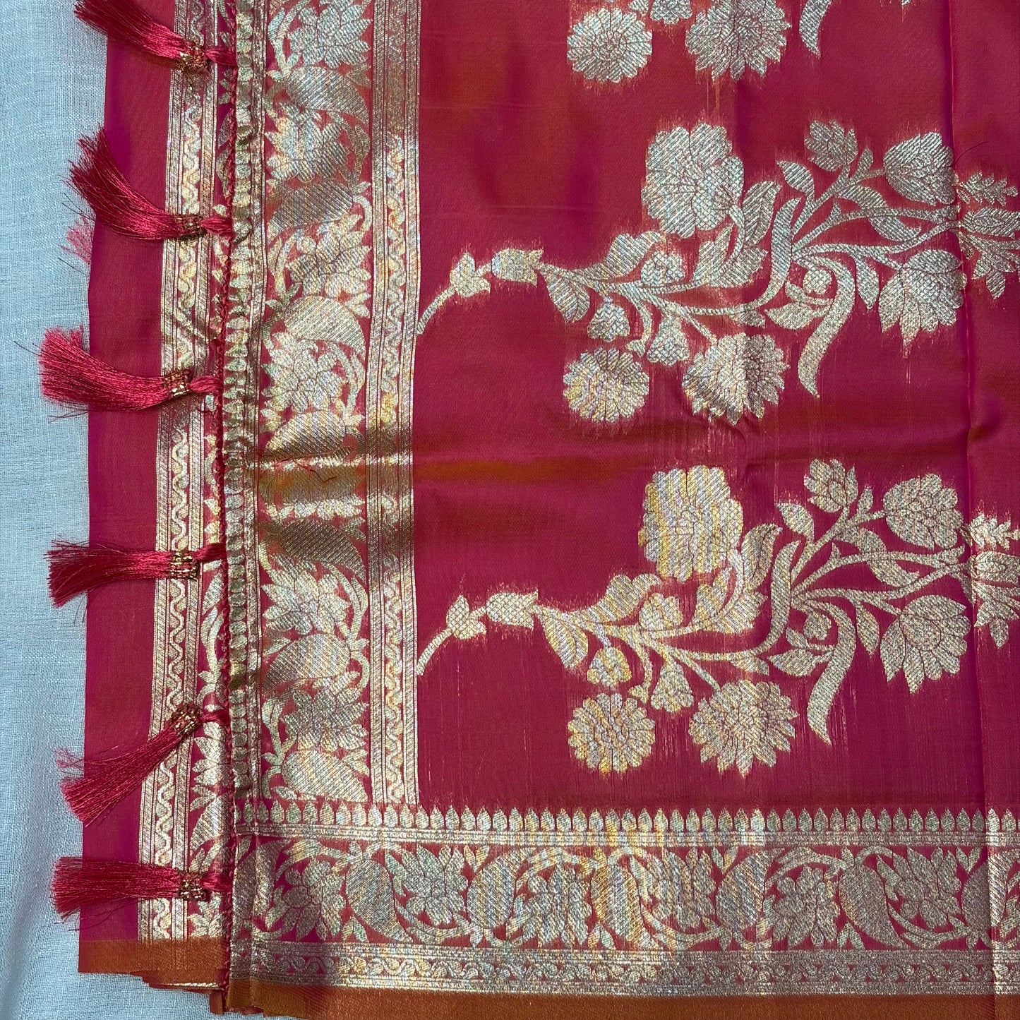 Zard Saree Ruby