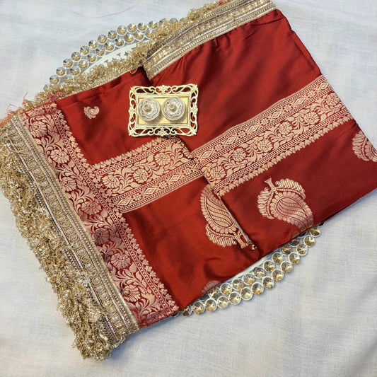 Aafreen Banarasi Silk Saree (Red)