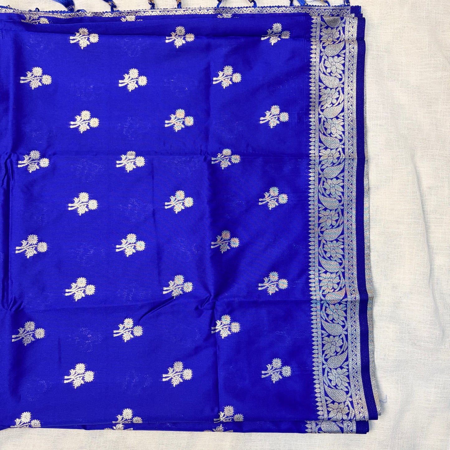 Sapphire Zard Saree