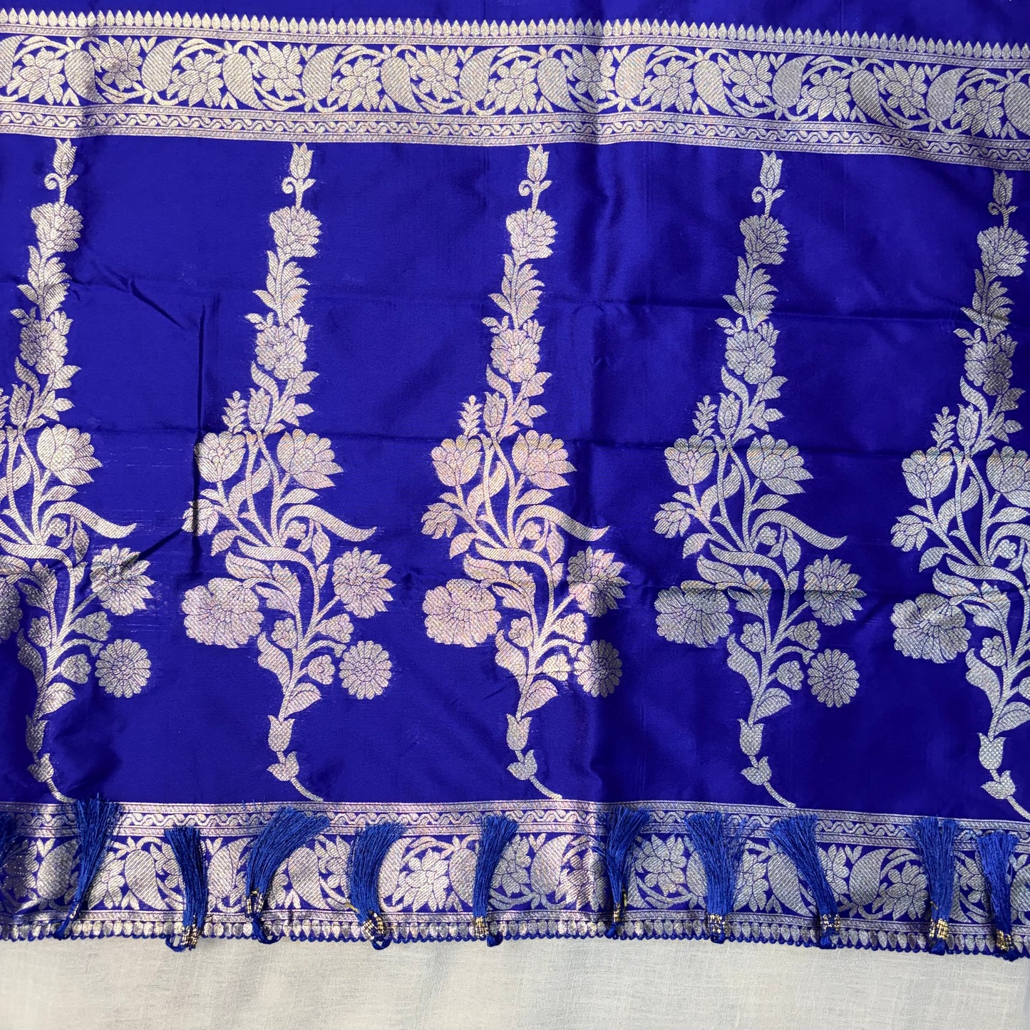 Sapphire Zard Saree