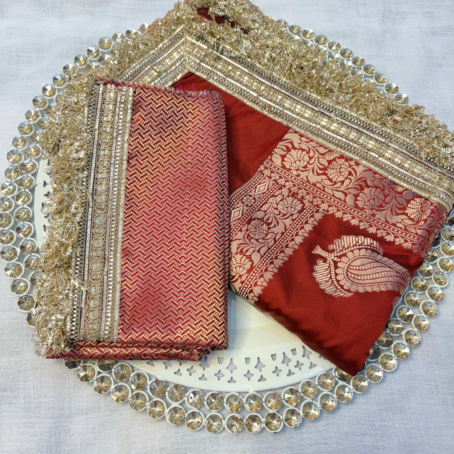 Aafreen Banarasi Silk Saree (Red)