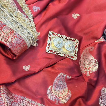 Aafreen Banarasi Silk Saree (Red)