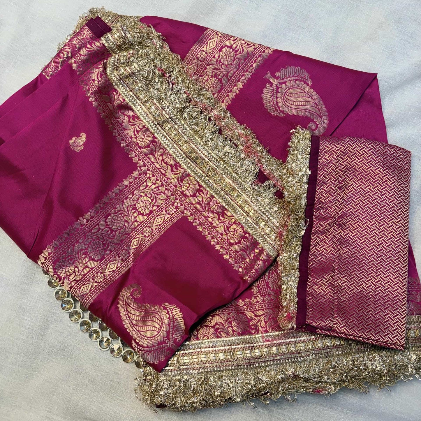 Aafreen Banarasi Silk Saree (Pink)