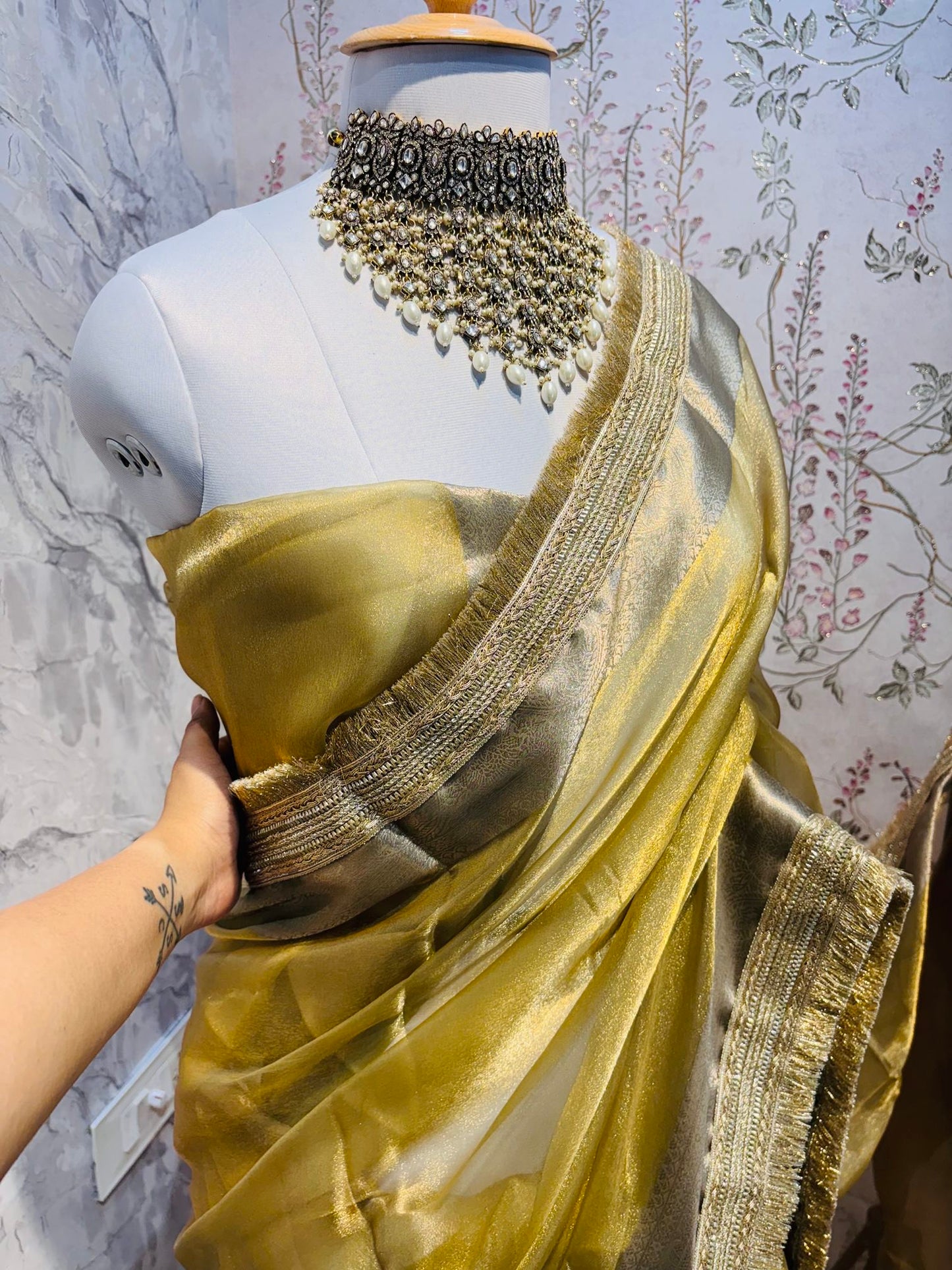 Zivah Tissue Saree (Gold)