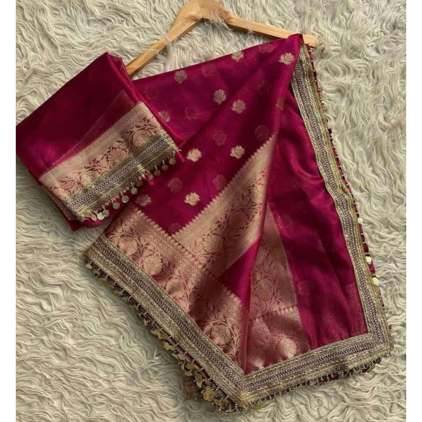 Noorani Tissue Saree (Magenta)