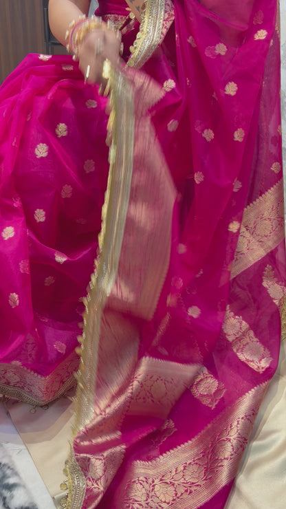 Noorani Tissue Saree (Magenta)